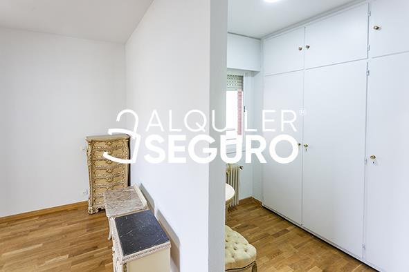 Inmueble en Calle de Conde la de Cimera, MADRID