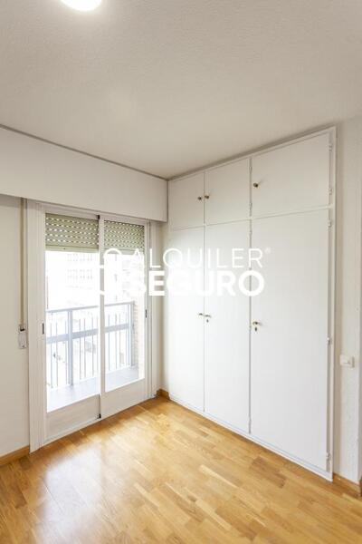 Inmueble en Calle de Conde la de Cimera, MADRID