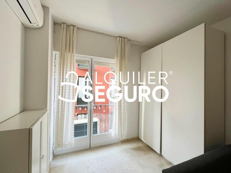 Inmueble en Calle de los Tres Peces , MADRID