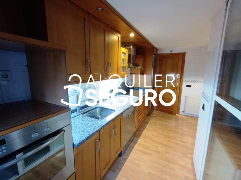 Piso en Avenida Carmen Amaya, LEGANÉS MADRID