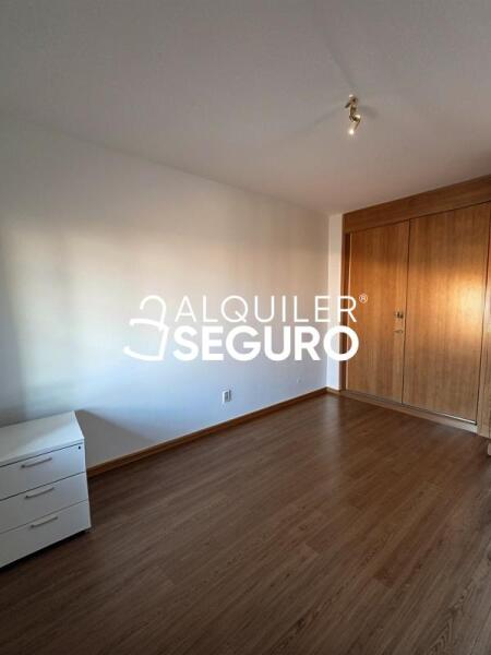 Piso en Calle Francisco Tomás y Valiente, MEJORADA DEL CAMPO MADRID