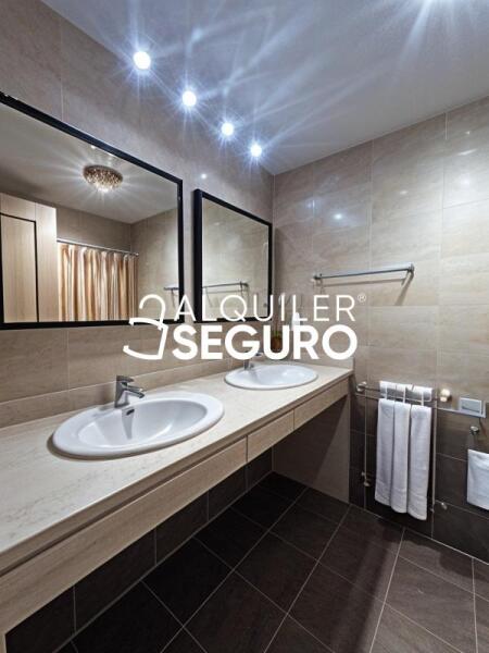 Piso en Calle Francisco Tomás y Valiente, MEJORADA DEL CAMPO MADRID