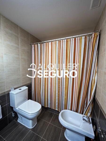 Piso en Calle Francisco Tomás y Valiente, MEJORADA DEL CAMPO MADRID