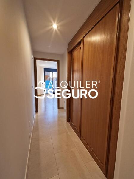 Piso en Calle Francisco Tomás y Valiente, MEJORADA DEL CAMPO MADRID