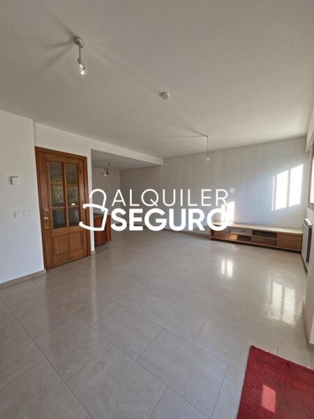 Piso en Calle Francisco Tomás y Valiente, MEJORADA DEL CAMPO MADRID