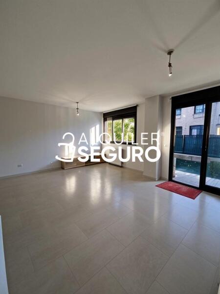 Piso en Calle Francisco Tomás y Valiente, MEJORADA DEL CAMPO MADRID