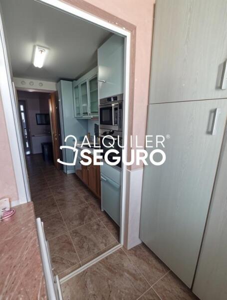 Piso en Calle Rosalia de Castro, ALCALÁ DE HENARES MADRID