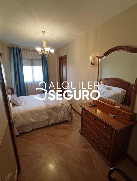 Piso en Calle Rosalia de Castro, ALCALÁ DE HENARES MADRID