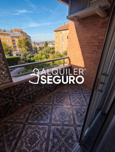 Piso en Calle Rosalia de Castro, ALCALÁ DE HENARES MADRID