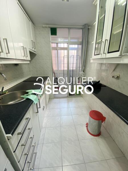 Inmueble en Calle Pedrezuela, MADRID