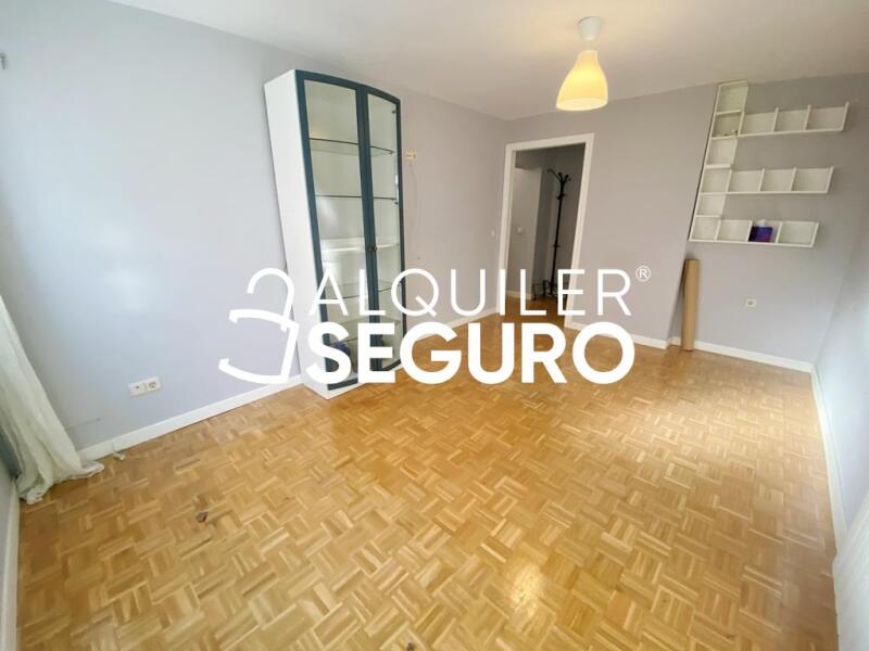 Inmueble en Calle Pedrezuela, MADRID