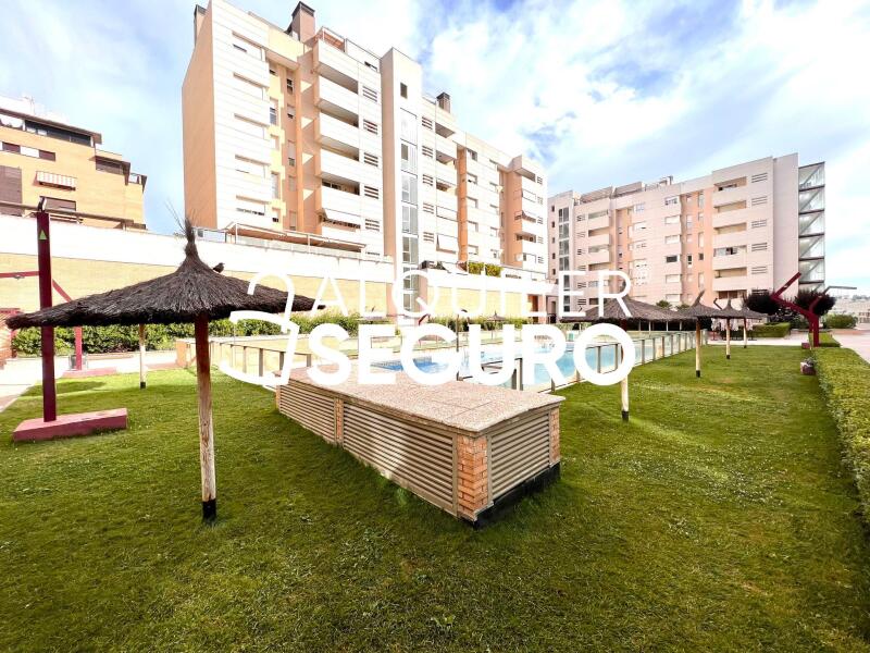 Inmueble en Calle de Valcarlos , MADRID