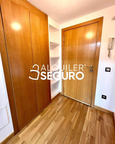 Inmueble en Calle de Valcarlos , MADRID