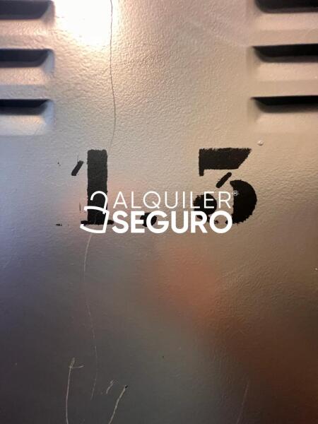 Inmueble en Calle de Valcarlos , MADRID