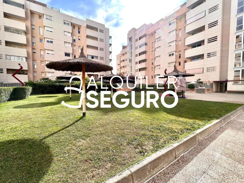 Inmueble en Calle de Valcarlos , MADRID