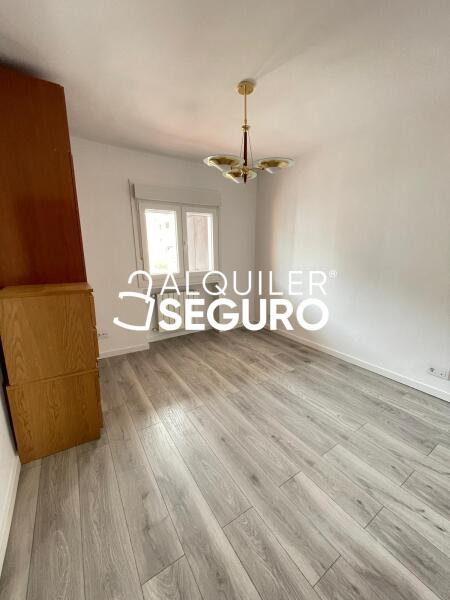 Piso en Calle Valmojado, MADRID MADRID