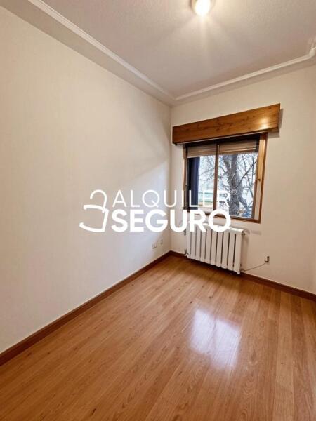 Piso en Calle Marcos de Orueta, MADRID MADRID