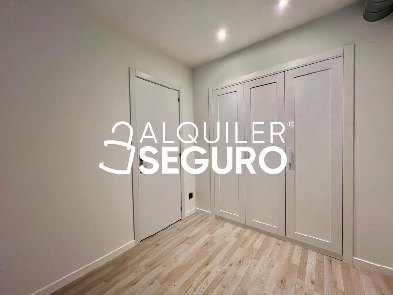 Inmueble en Avenida del Puente Cultural, MADRID