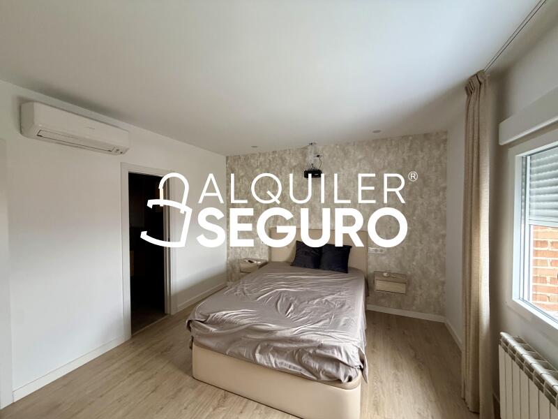 Piso en Calle Menasalbas, MADRID MADRID