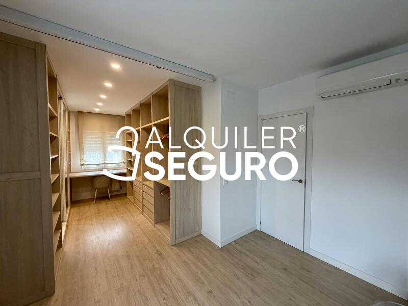 Piso en Calle Menasalbas, MADRID MADRID