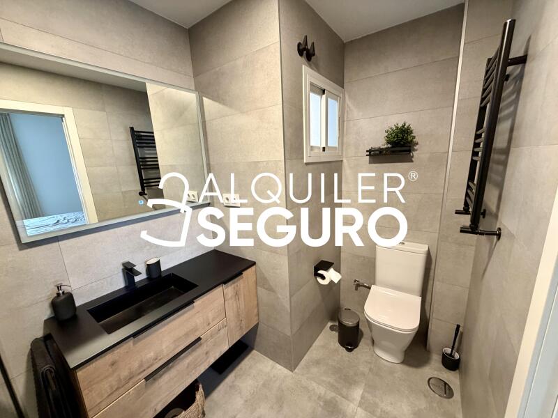 Piso en Calle Menasalbas, MADRID MADRID