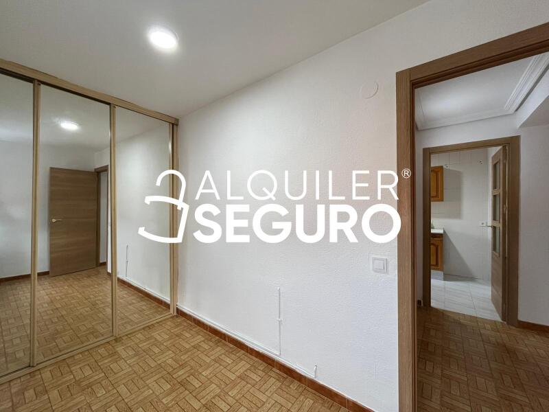 Piso en Calle Villalobos , MADRID MADRID