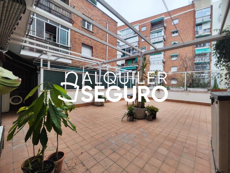 Inmueble en Calle de Villaamil, MADRID