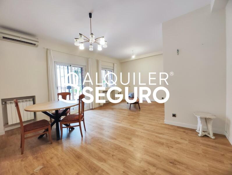 Inmueble en Calle de Villaamil, MADRID