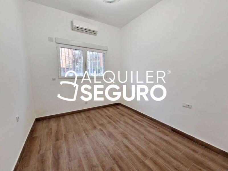 Inmueble en Calle Menorca, MADRID