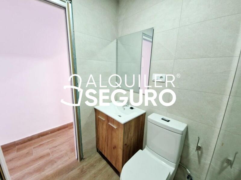 Inmueble en Calle Menorca, MADRID