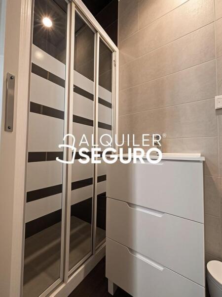 Piso en Calle de la Paloma, MADRID MADRID