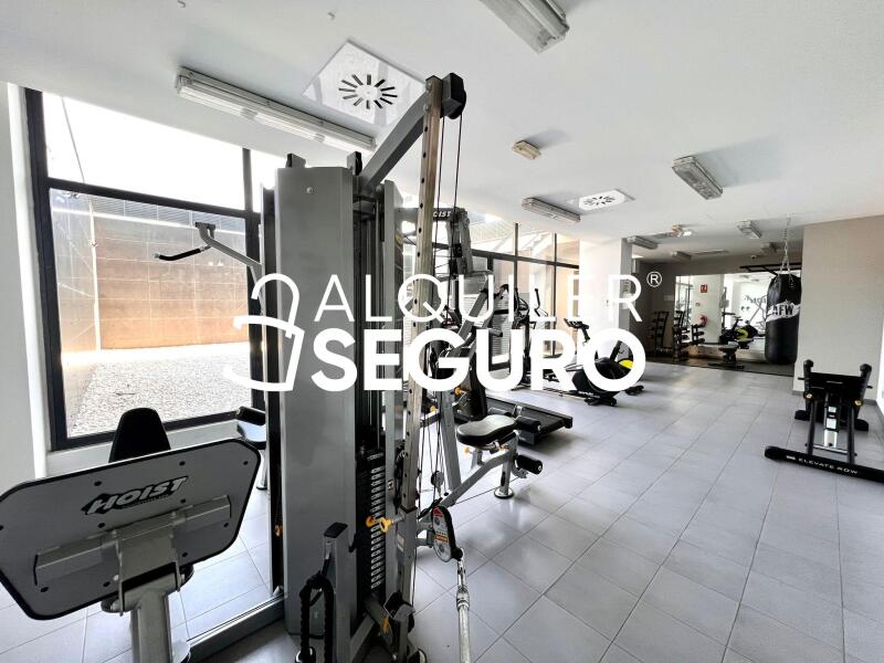 Inmueble en Calle  de Dulce Chacón, MADRID