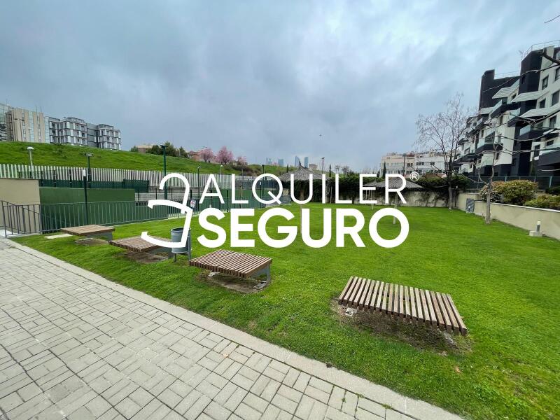 Inmueble en Calle  de Dulce Chacón, MADRID