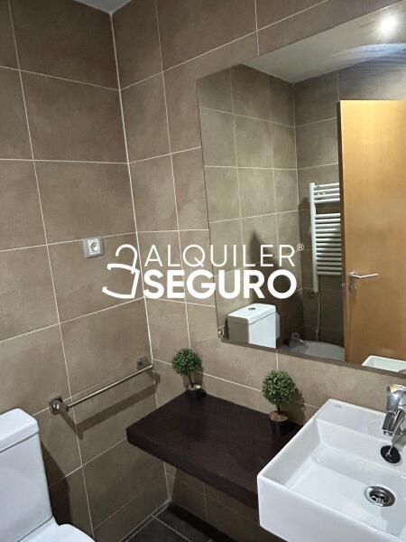 Inmueble en Calle  de Dulce Chacón, MADRID