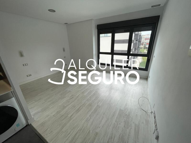 Inmueble en Calle  de Dulce Chacón, MADRID