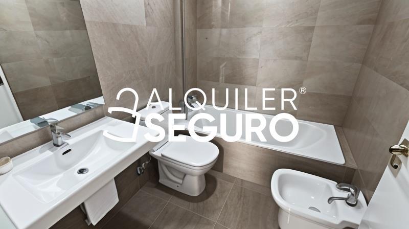 Piso en Calle Carretera Carmona, SEVILLA SEVILLA