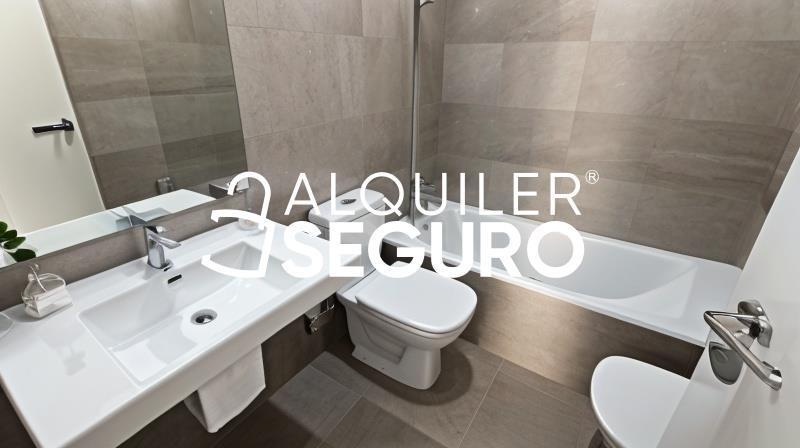 Piso en Calle Carretera Carmona, SEVILLA SEVILLA