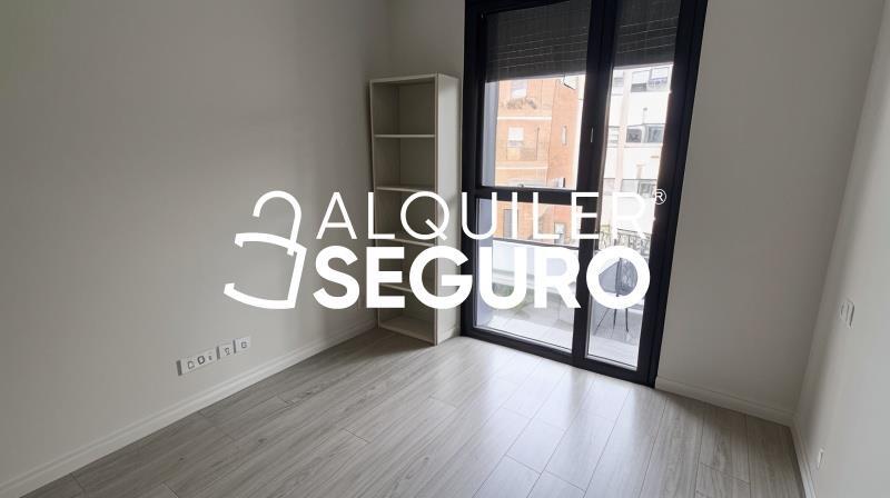 Piso en Calle Carretera Carmona, SEVILLA SEVILLA