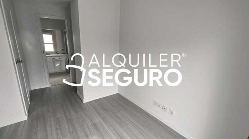 Piso en Calle Carretera Carmona, SEVILLA SEVILLA