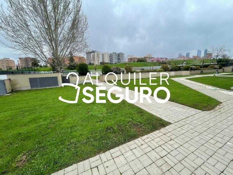 Inmueble en Calle de Dulce Chacón, MADRID