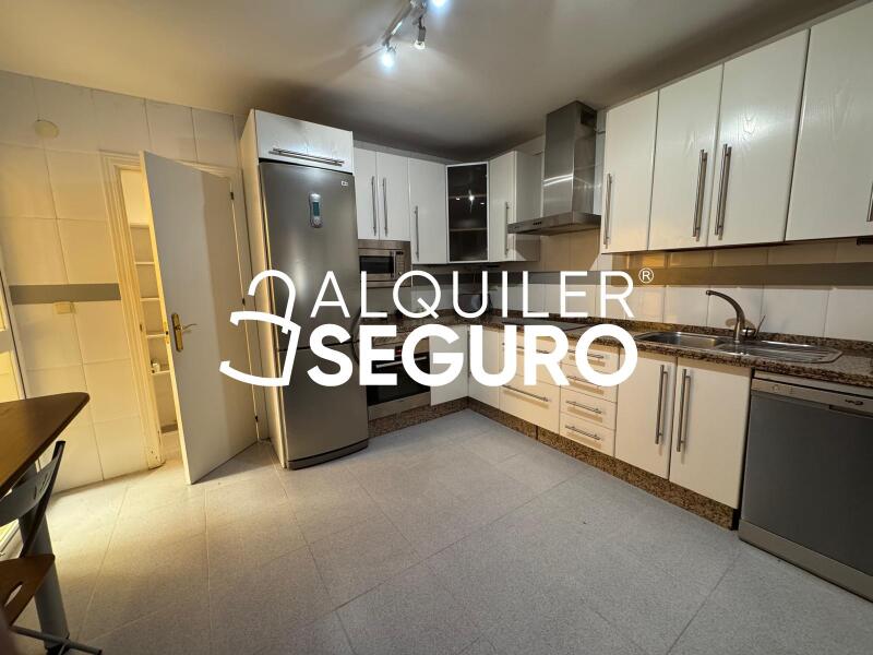 Piso en Pasaje Vicente Blanch Picot, TORREMOLINOS MÁLAGA