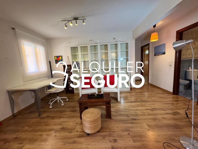 Piso en Pasaje Vicente Blanch Picot, TORREMOLINOS MÁLAGA