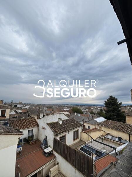 Piso en Calle  Cuesta De San antonio, GRANADA GRANADA