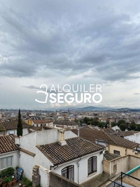 Piso en Calle  Cuesta De San antonio, GRANADA GRANADA