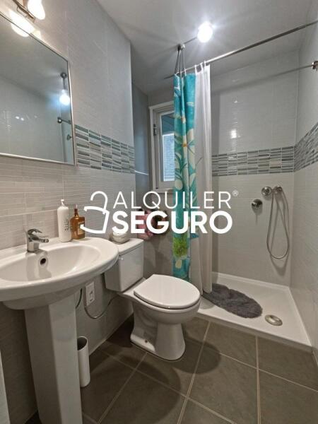 Piso en Calle  Cuesta De San antonio, GRANADA GRANADA