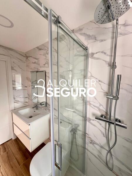 Inmueble en Calle de la Isla de Fuerteventura, MADRID