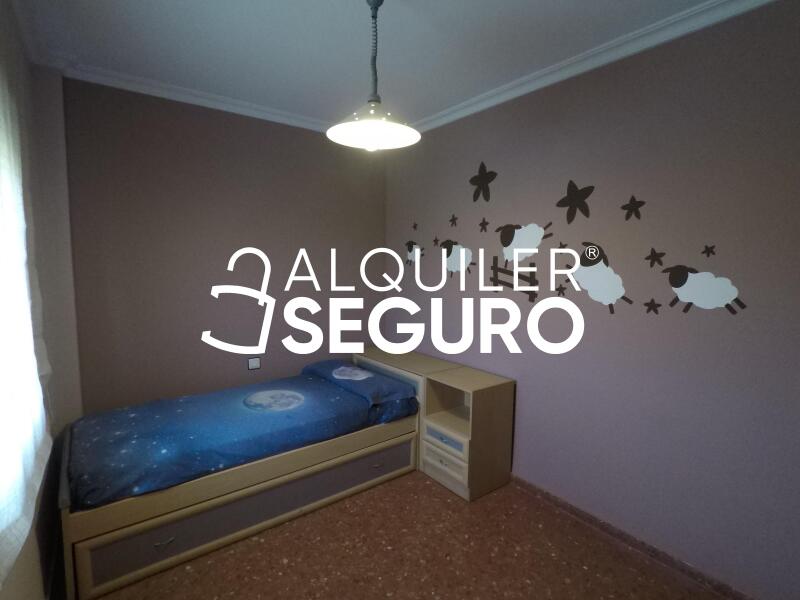 Piso en Calle Estrella Sirio, SEVILLA SEVILLA