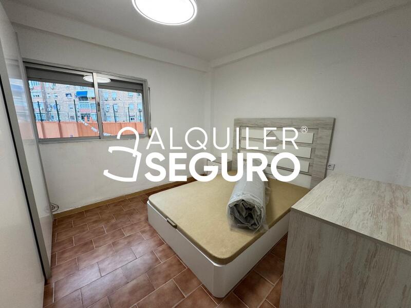 Piso en Avenida Bonaire, MÁLAGA MÁLAGA