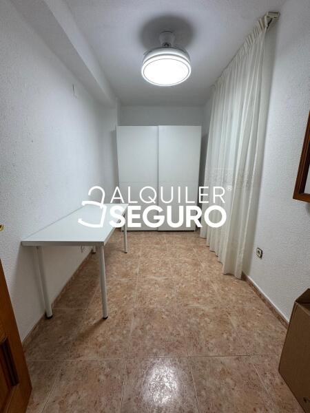 Piso en Avenida Bonaire, MÁLAGA MÁLAGA