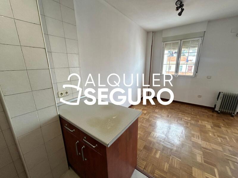 Piso en Calle Peña de la Atalaya, MADRID MADRID